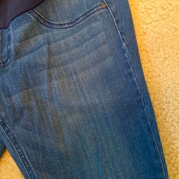 Boutique Distressed Maternity Jeans - Picture 7 of 12